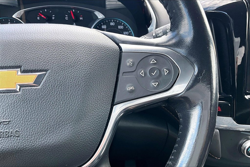 Used 2020 Chevrolet Traverse LT w/ Driver Confidence II Package AWD/4WD image 19