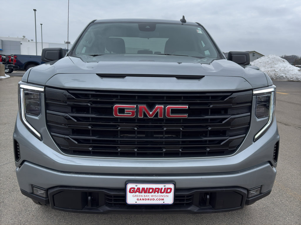 Used 2025 GMC Sierra 1500 Elevation image 3