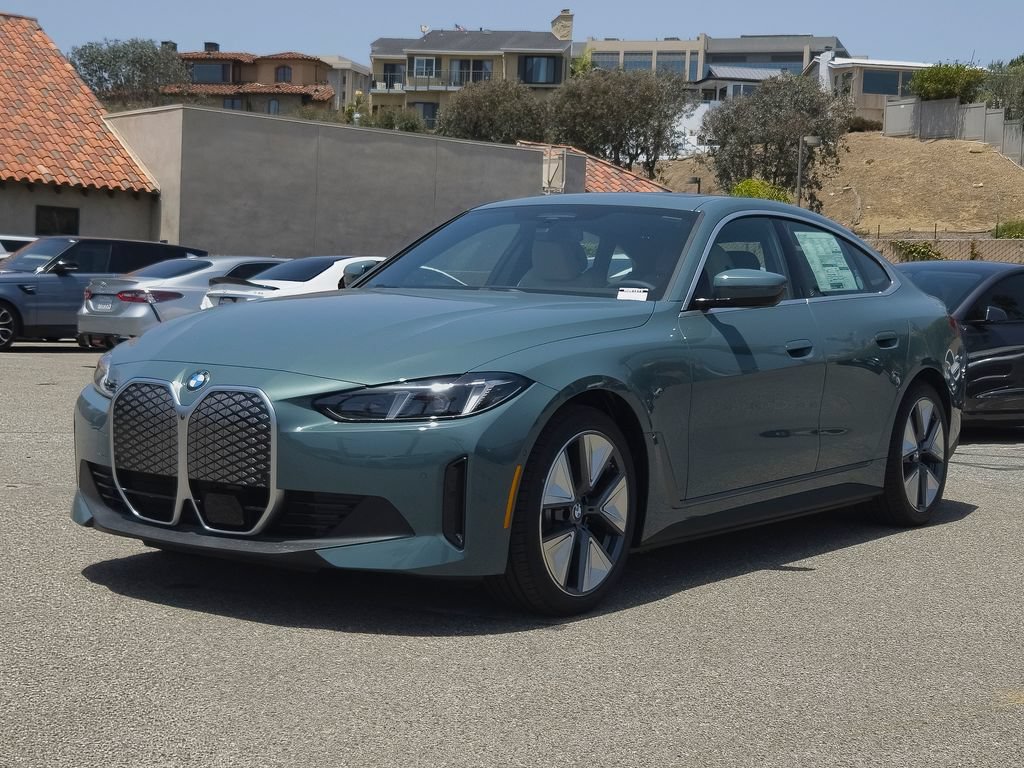New 2026 BMW i4 eDrive40 w/ Premium Package RWD image 2