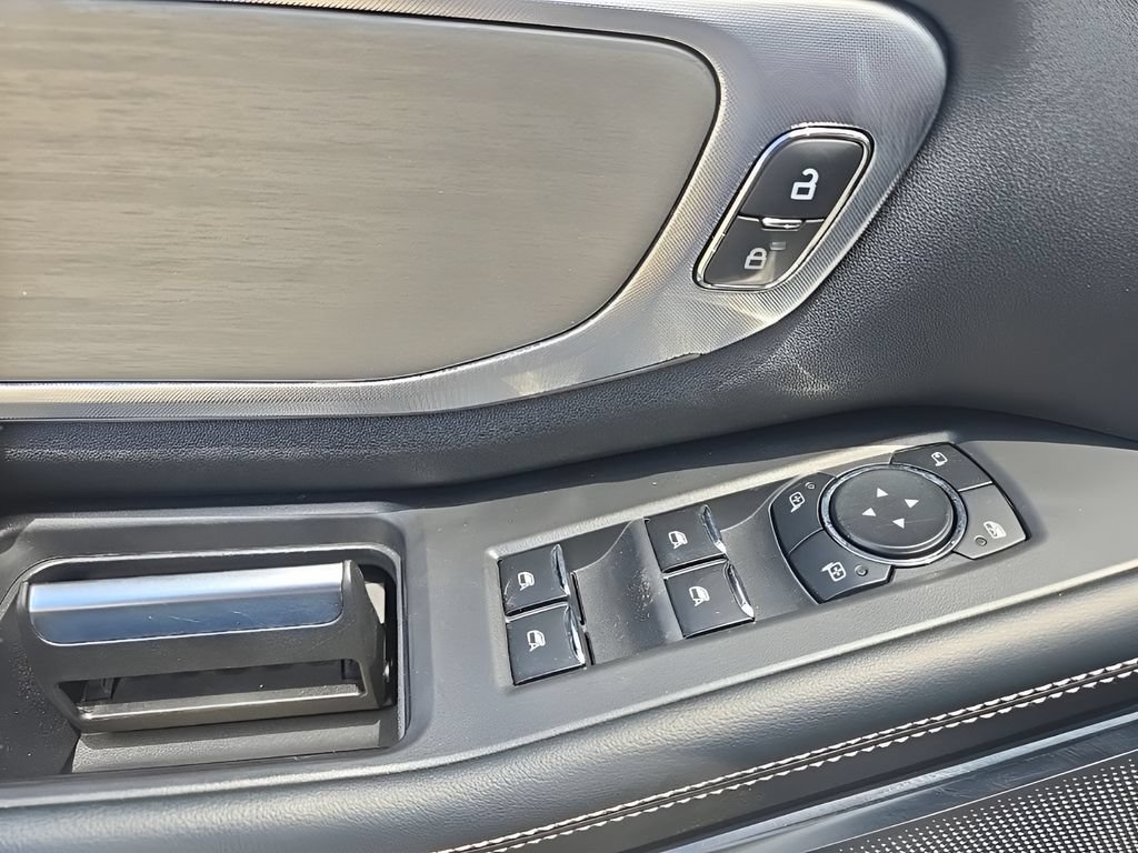 Used 2025 Ford Expedition Max Platinum AWD/4WD image 19