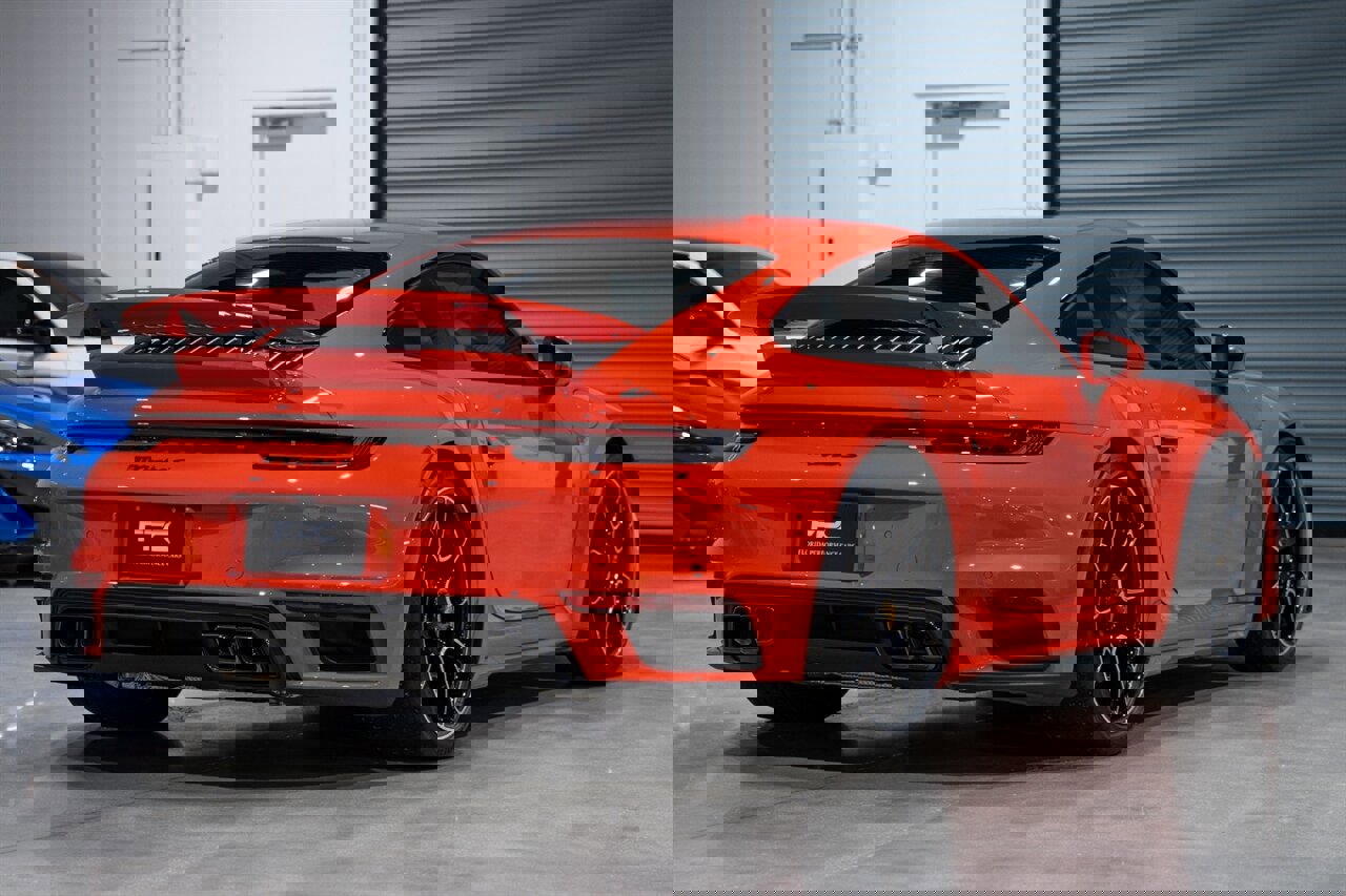 Used 2022 Porsche 911 Turbo S image 15