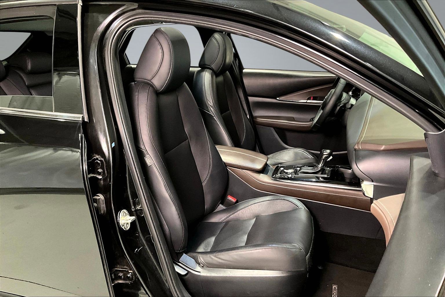 Used 2024 MAZDA CX-30 AWD 2.5 S w/ Premium Package image 29