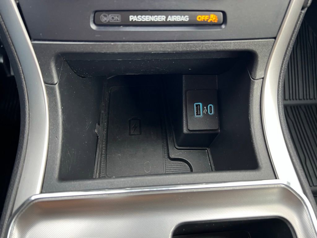 Used 2022 Ford Edge SEL w/ Convenience Package image 32