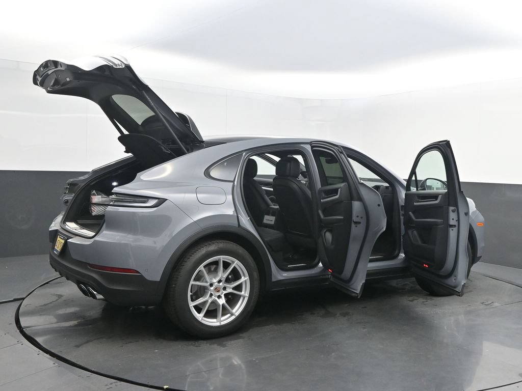 Certified 2026 Porsche Cayenne Coupe AWD/4WD image 39