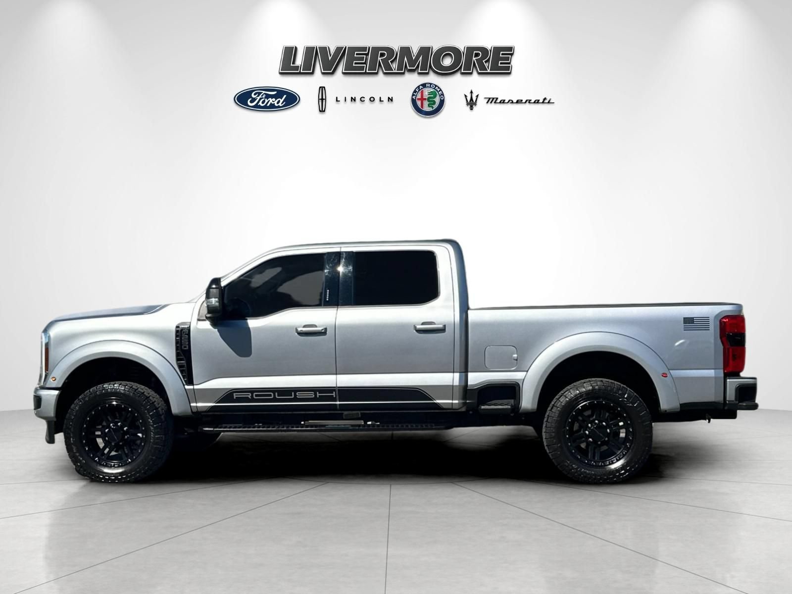 Used 2024 Ford F250 Lariat w/ Lariat Ultimate Package AWD/4WD image 6