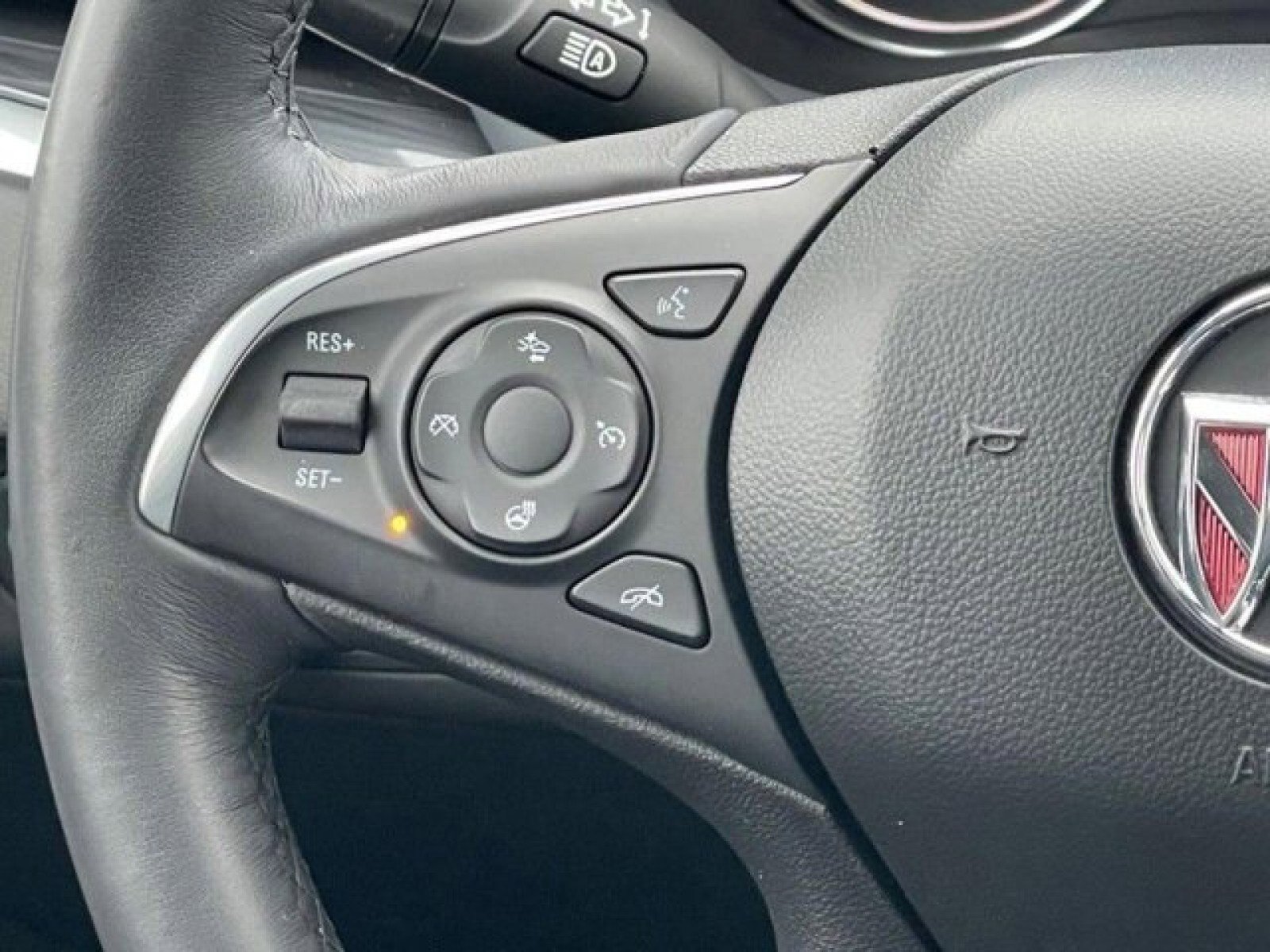 Used 2020 Buick Enclave Premium w/ Surround and Sites Package image 23