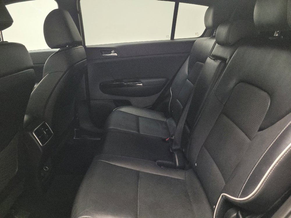 Used 2020 Kia Sportage SX image 18