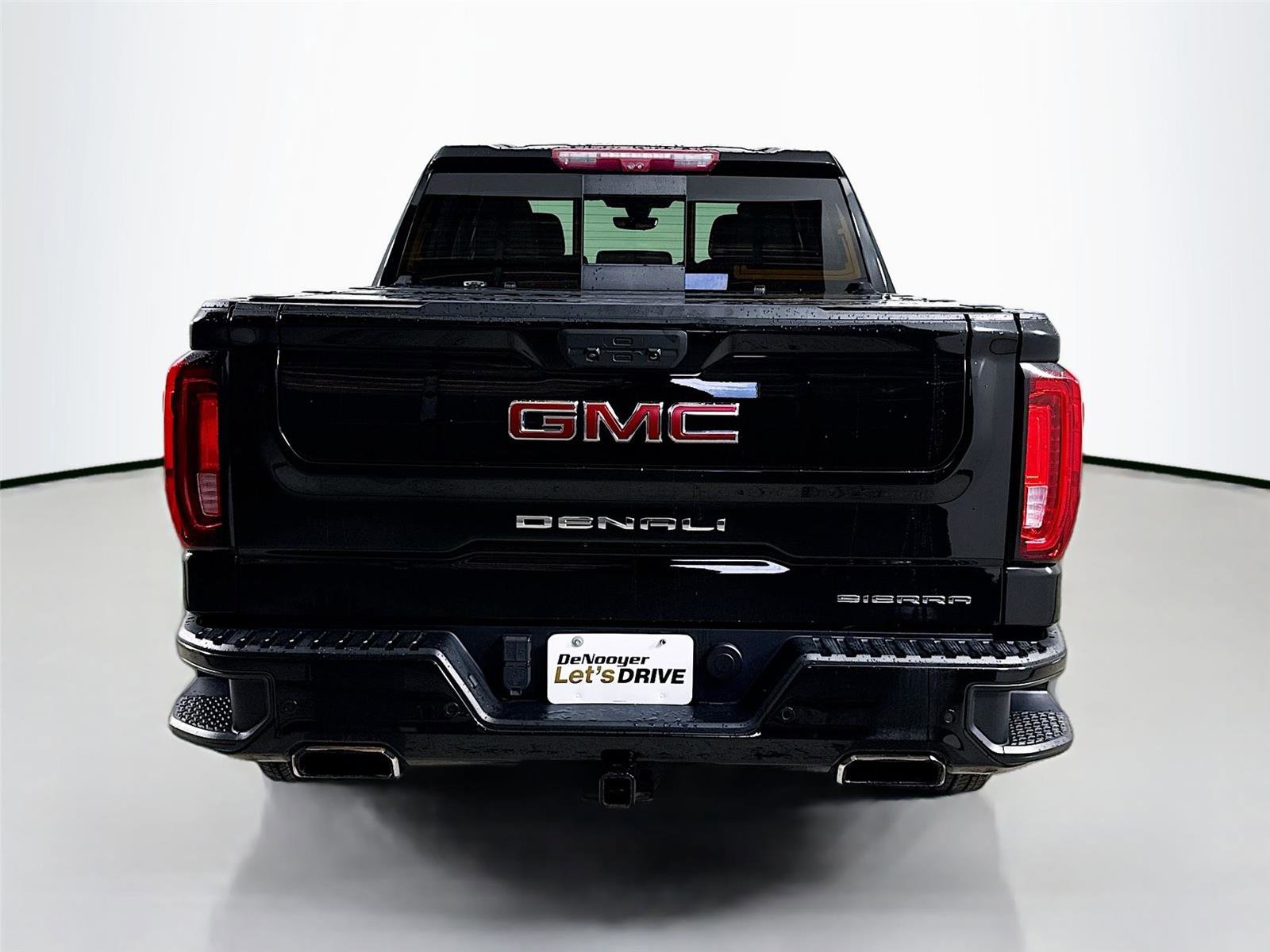 Used 2020 GMC Sierra 1500 Denali w/ Denali Ultimate Package AWD/4WD image 8