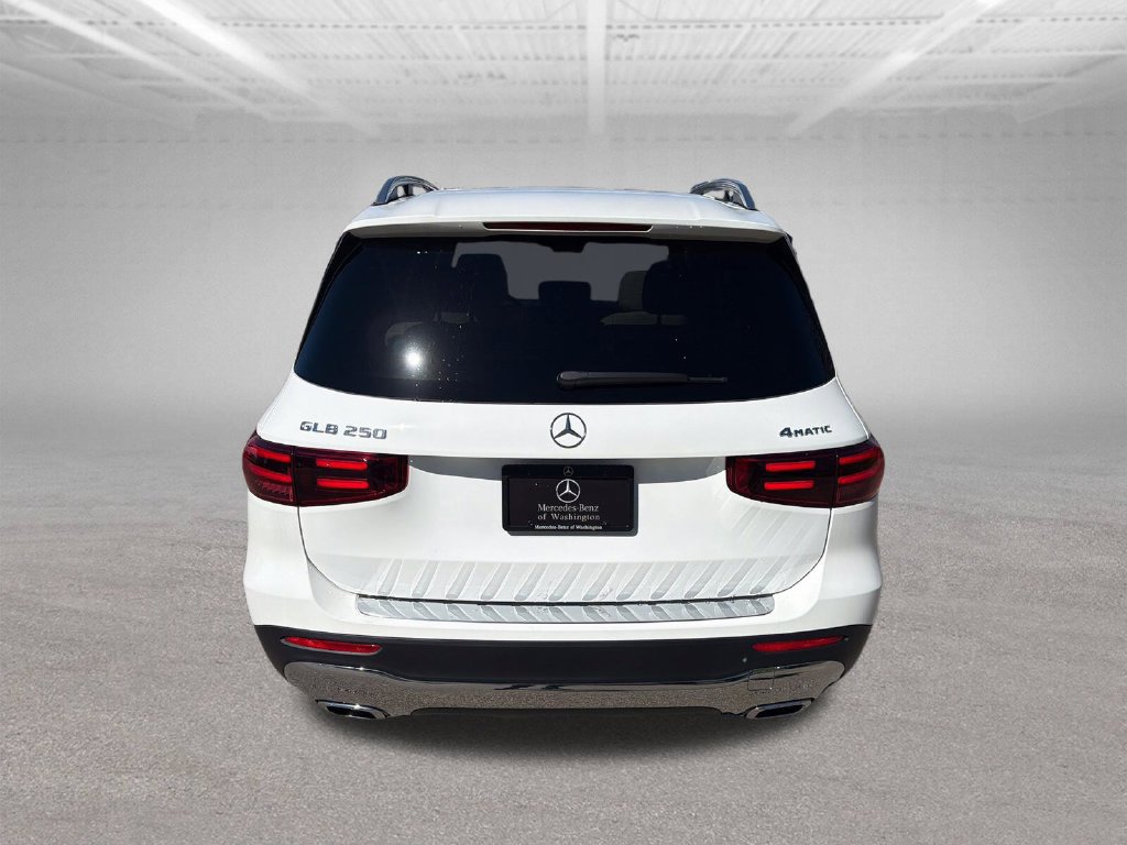 New 2026 Mercedes-Benz GLB 250 4MATIC image 6