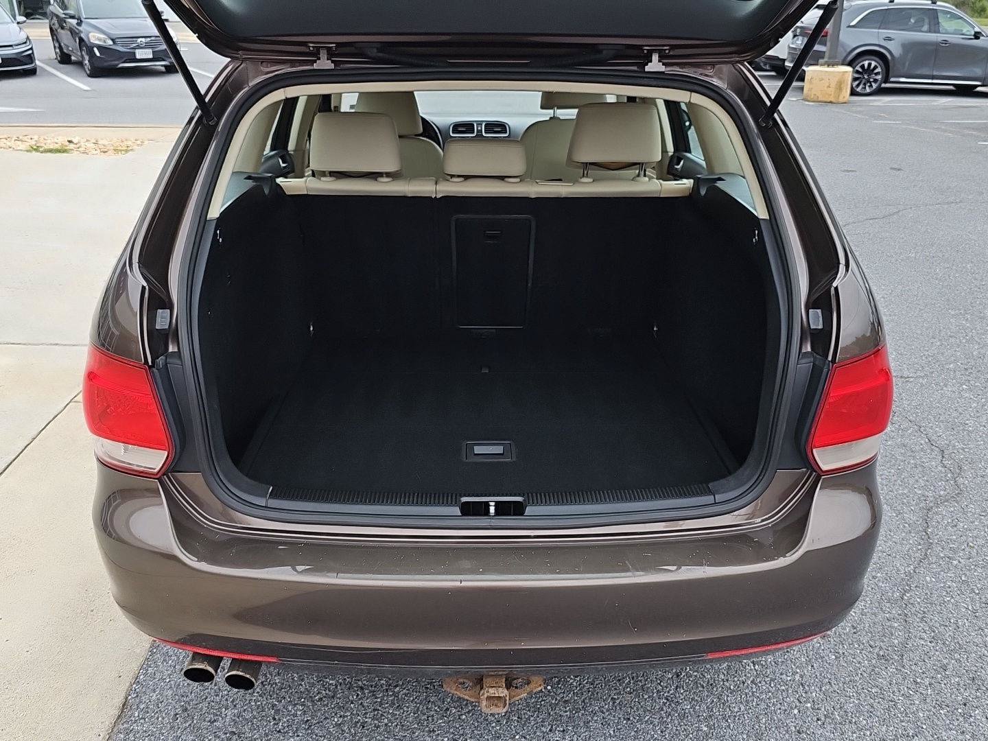 Used 2011 Volkswagen Jetta TDI FWD image 21