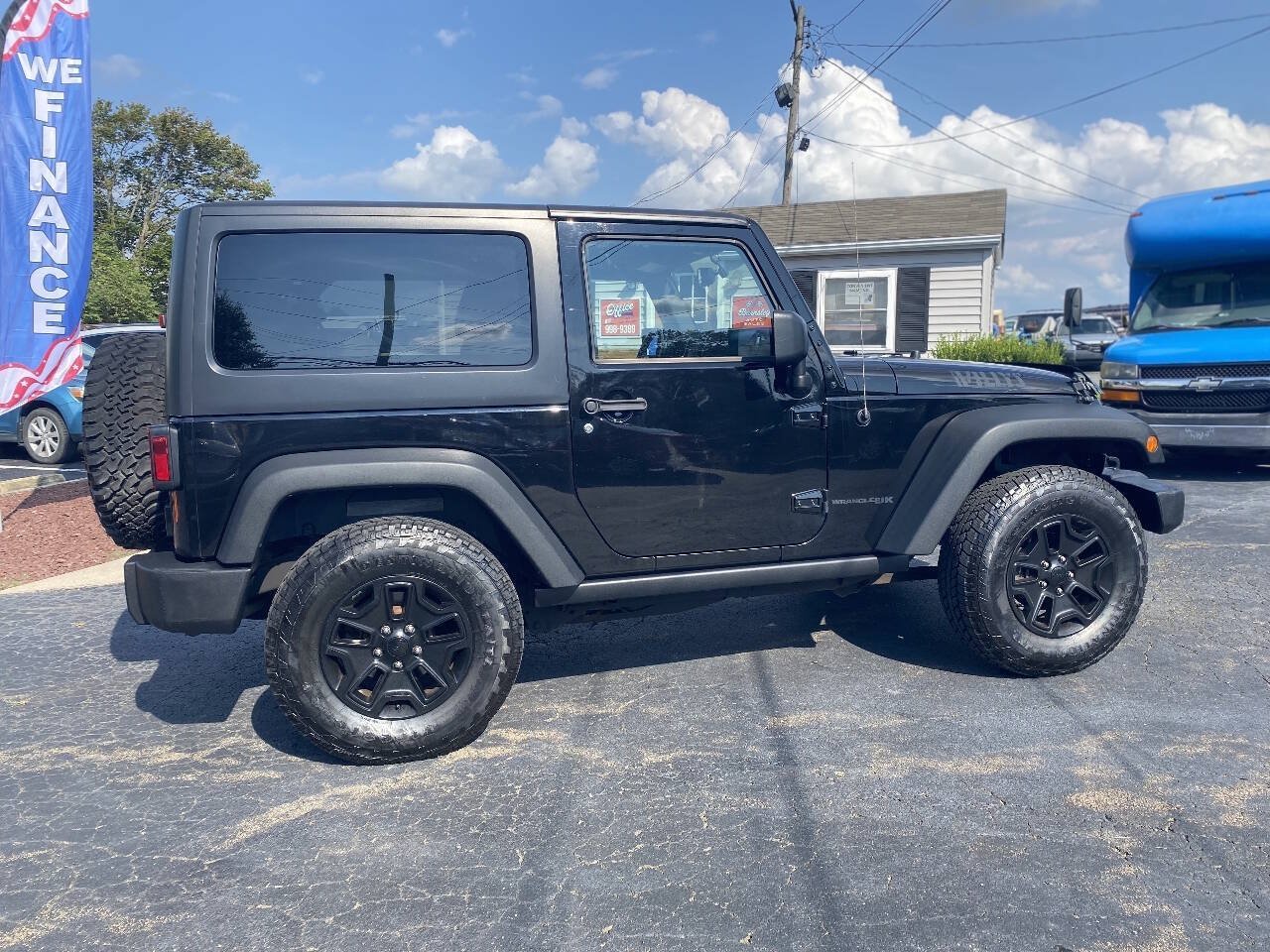 Used 2018 Jeep Wrangler Sport AWD/4WD image 7