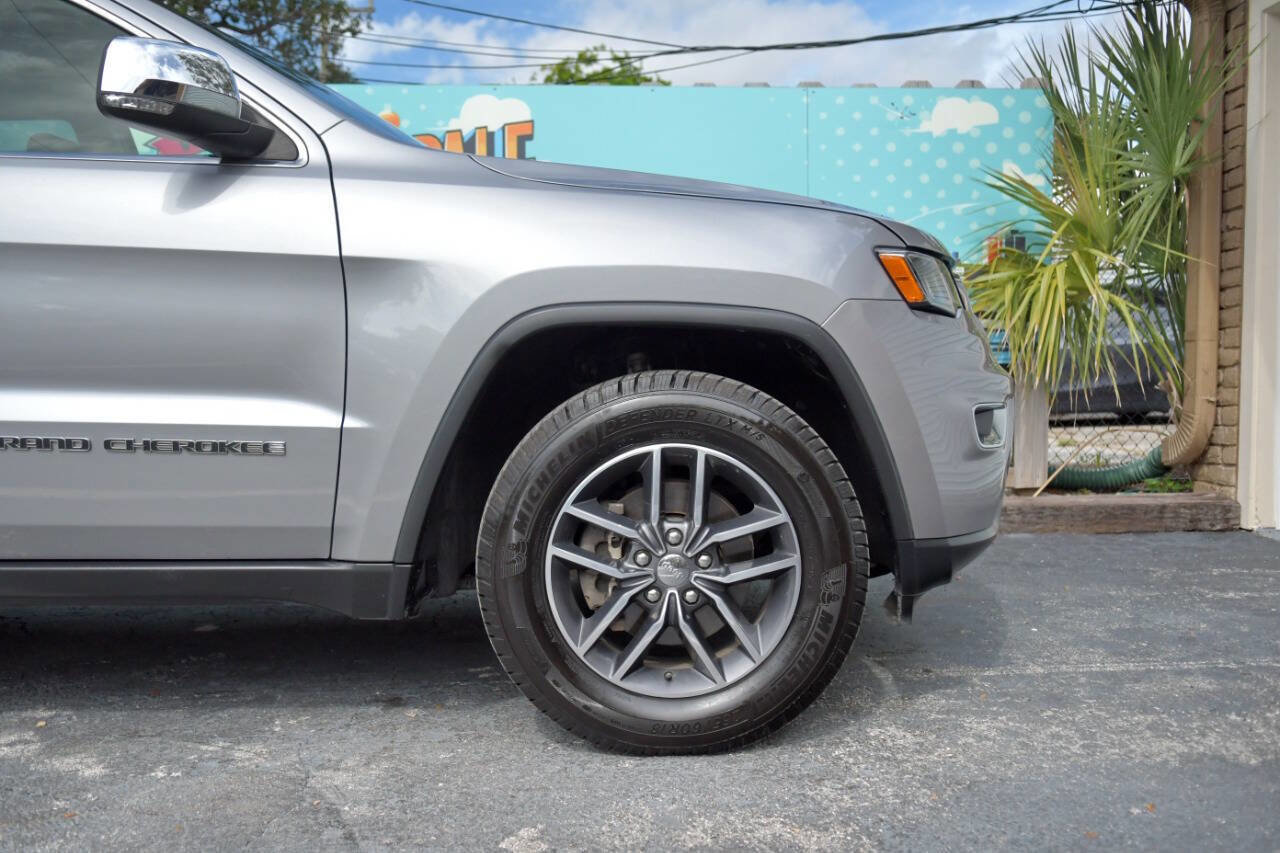 Used 2018 Jeep Grand Cherokee Limited AWD/4WD image 40