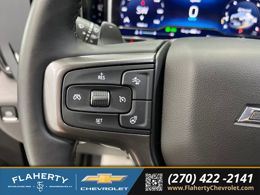 Used 2025 Chevrolet Silverado 1500 ZR2 w/ Technology Package AWD/4WD image 26