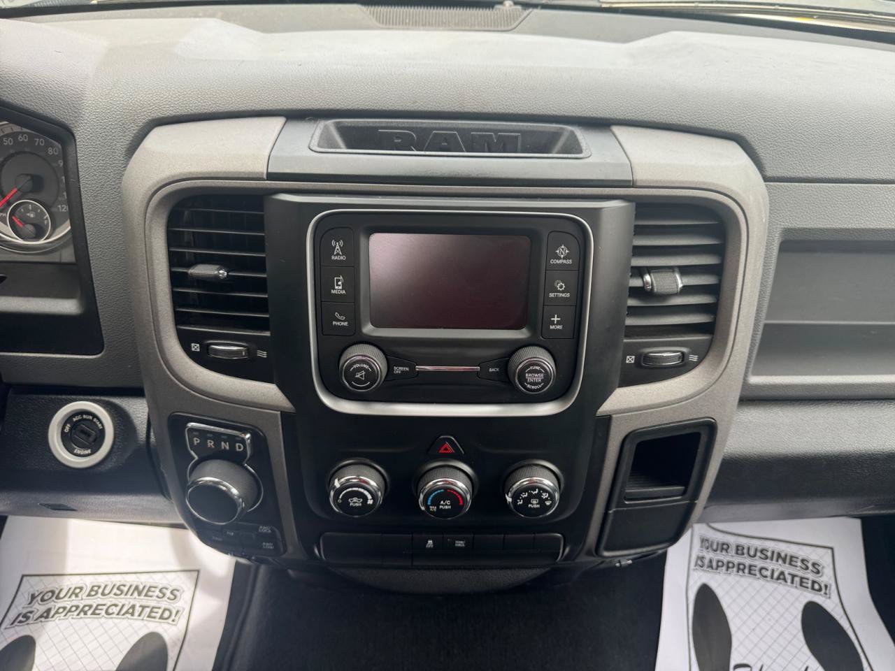 Used 2017 RAM 1500 Express AWD/4WD image 8