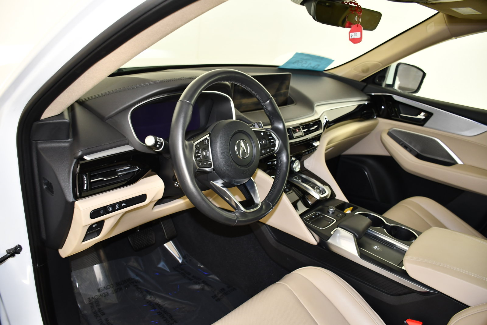 Certified 2024 Acura MDX SH-AWD w/ Technology Package image 37