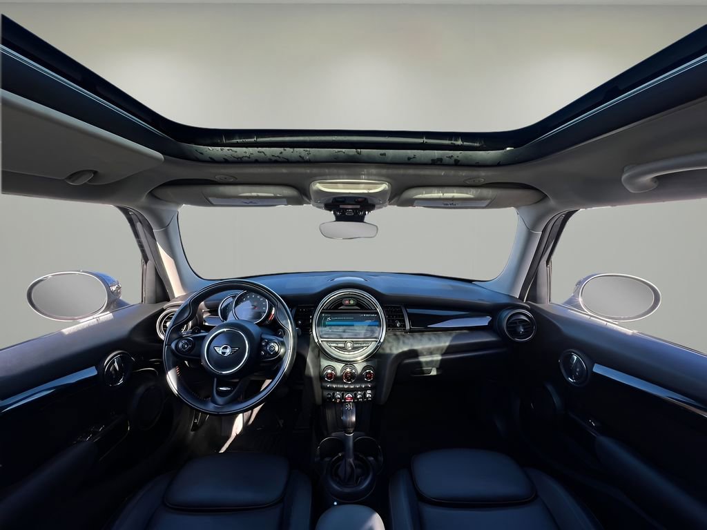 Used 2019 MINI Cooper S image 21