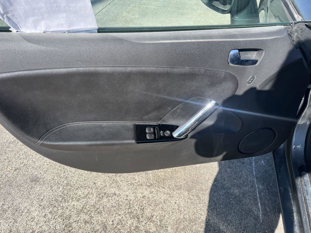 Used 2007 Saturn Sky Red Line image 16