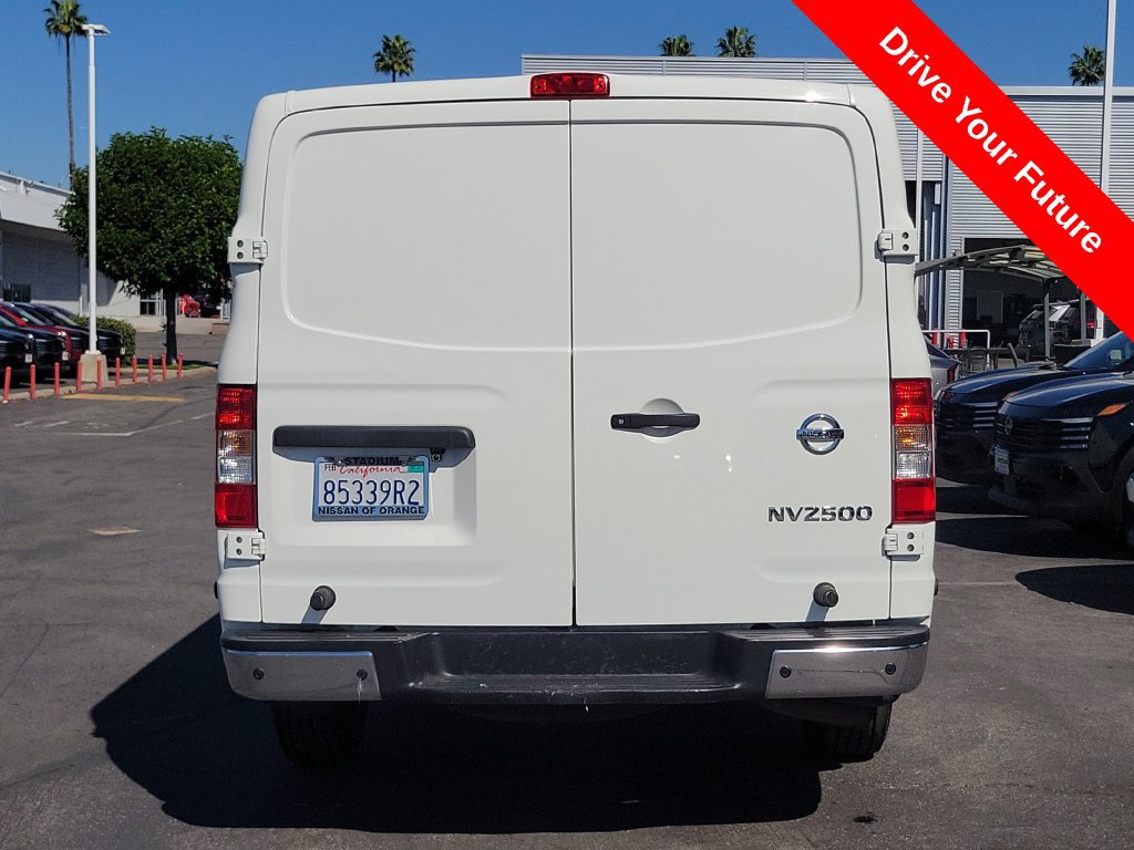 Used 2018 Nissan NV 2500 SL w/ Navigation Package RWD image 30