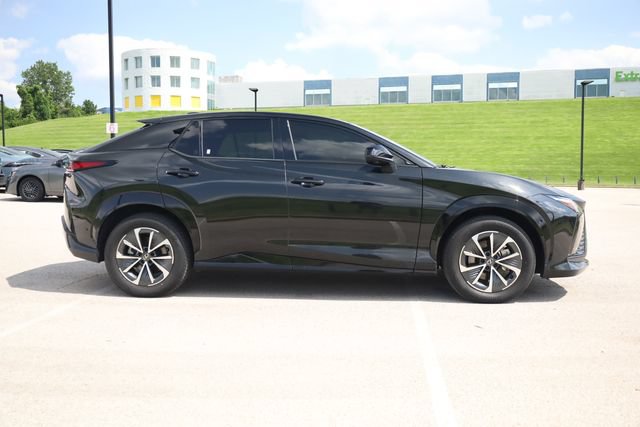 Used 2023 Lexus RZ 450e Premium w/ Technology Package AWD/4WD image 3