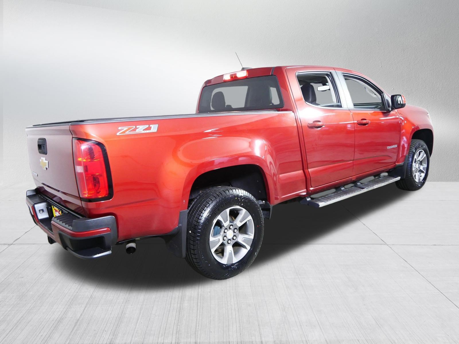 Used 2015 Chevrolet Colorado Z71 AWD/4WD image 7
