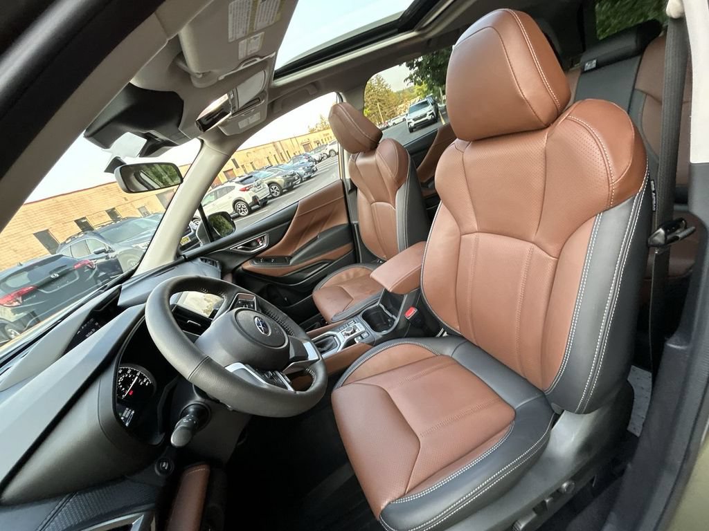 Certified 2023 Subaru Forester Touring AWD/4WD image 15