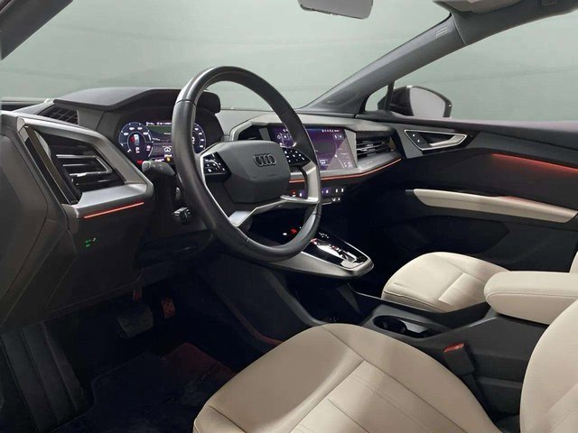 Used 2024 Audi Q4 e-tron Premium Plus w/ Premium Plus image 67
