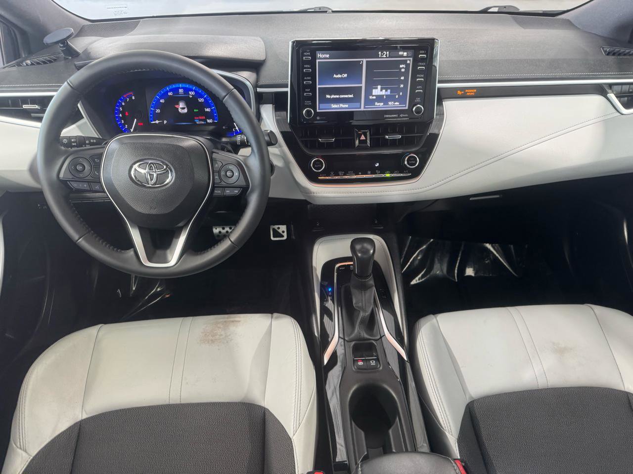 Used 2020 Toyota Corolla XSE FWD image 5
