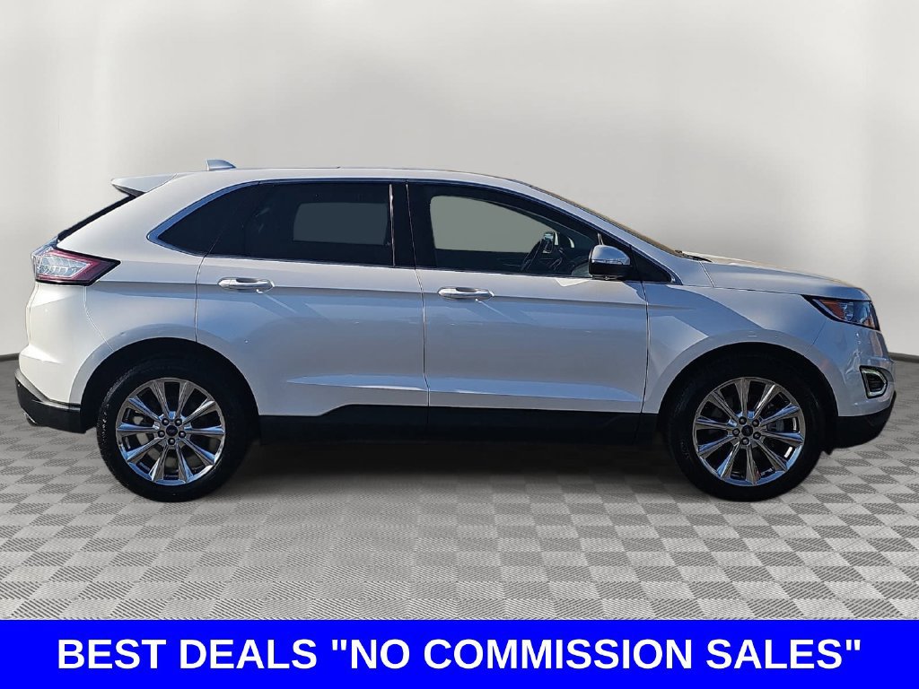 Used 2017 Ford Edge Titanium AWD/4WD image 2