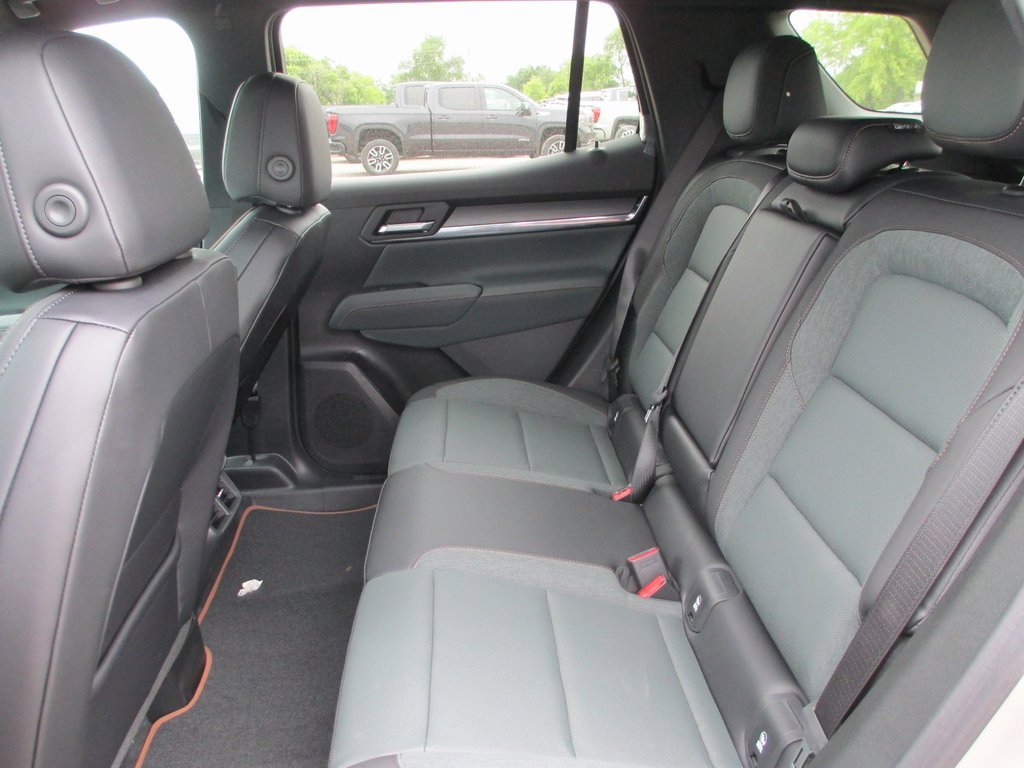 New 2026 GMC Terrain AT4 image 13