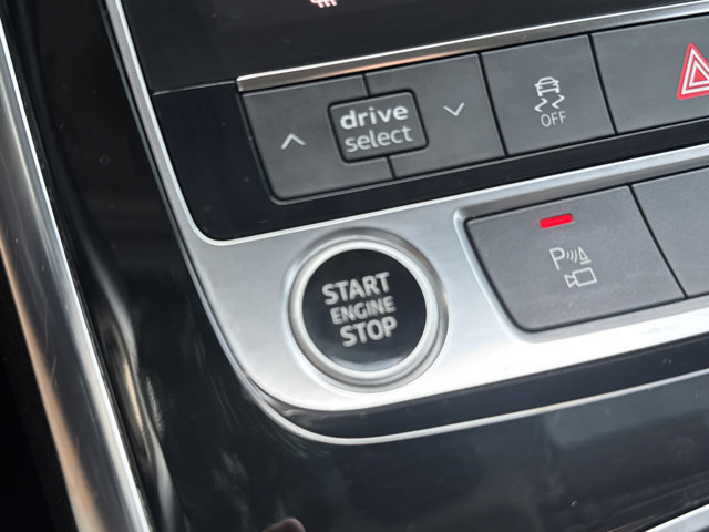Used 2022 Audi Q7 3.0T Premium Plus AWD/4WD image 35