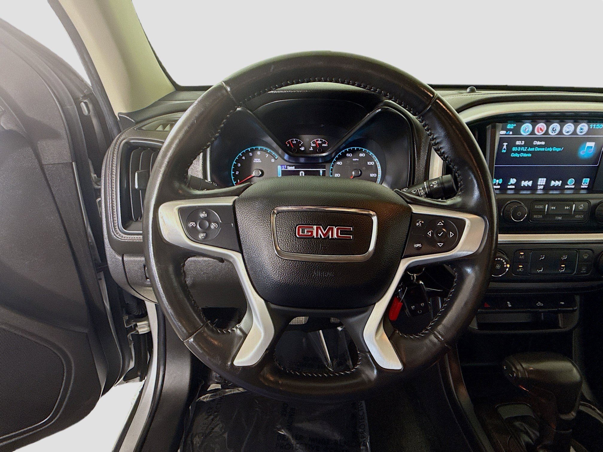 Used 2018 GMC Canyon SLE w/ Trailering Package image 13