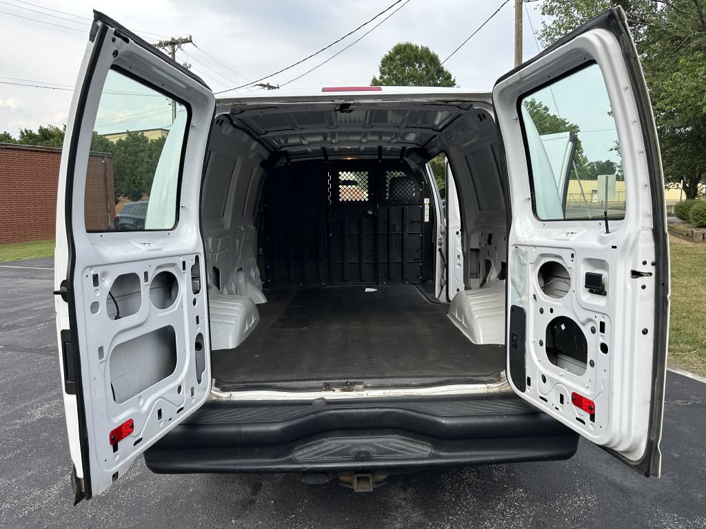 Used 2011 Ford E-250 and Econoline 250 w/ PWR Group RWD image 34