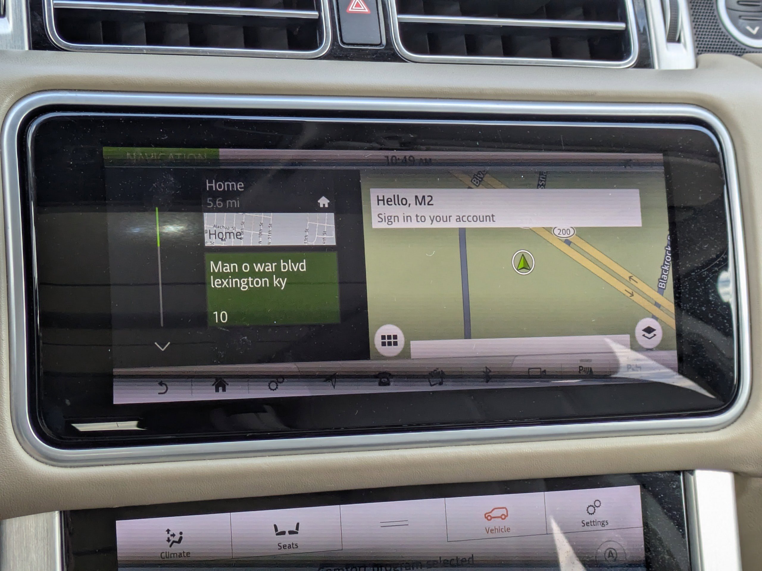 Used 2018 Land Rover Range Rover HSE image 25