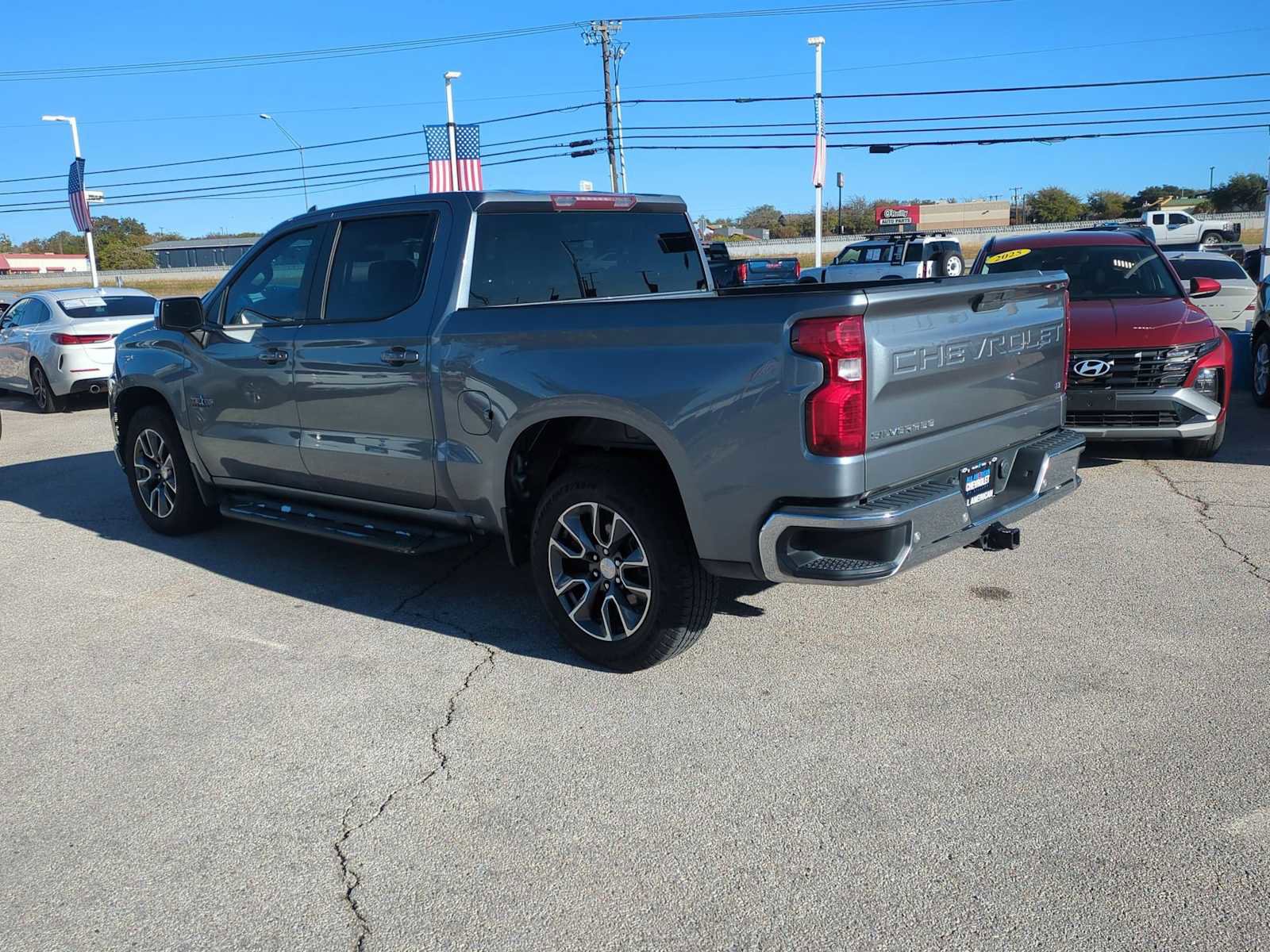 Used 2019 Chevrolet Silverado 1500 LT w/ Texas Edition image 6