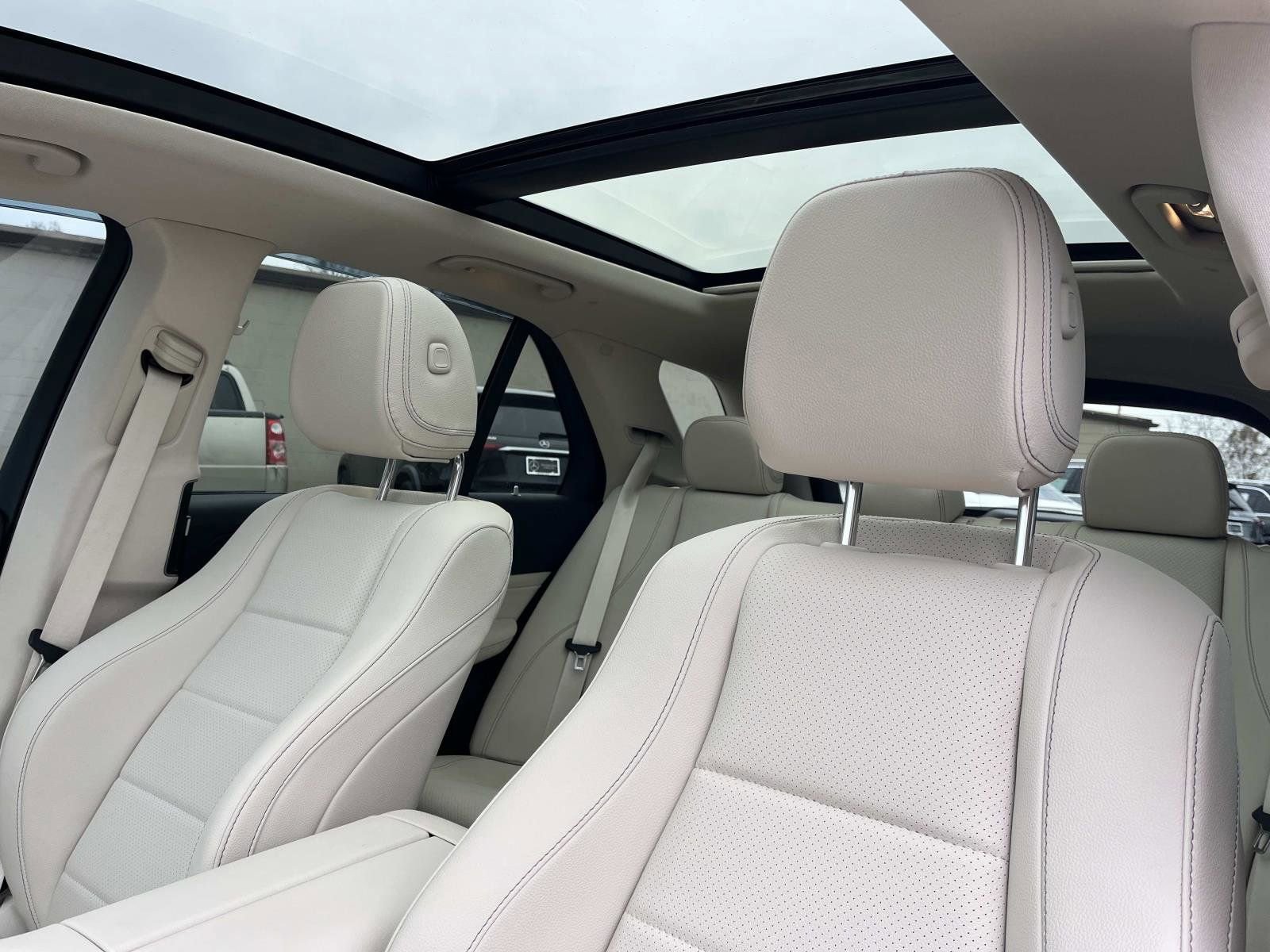 Certified 2025 Mercedes-Benz GLE 450 4MATIC image 24