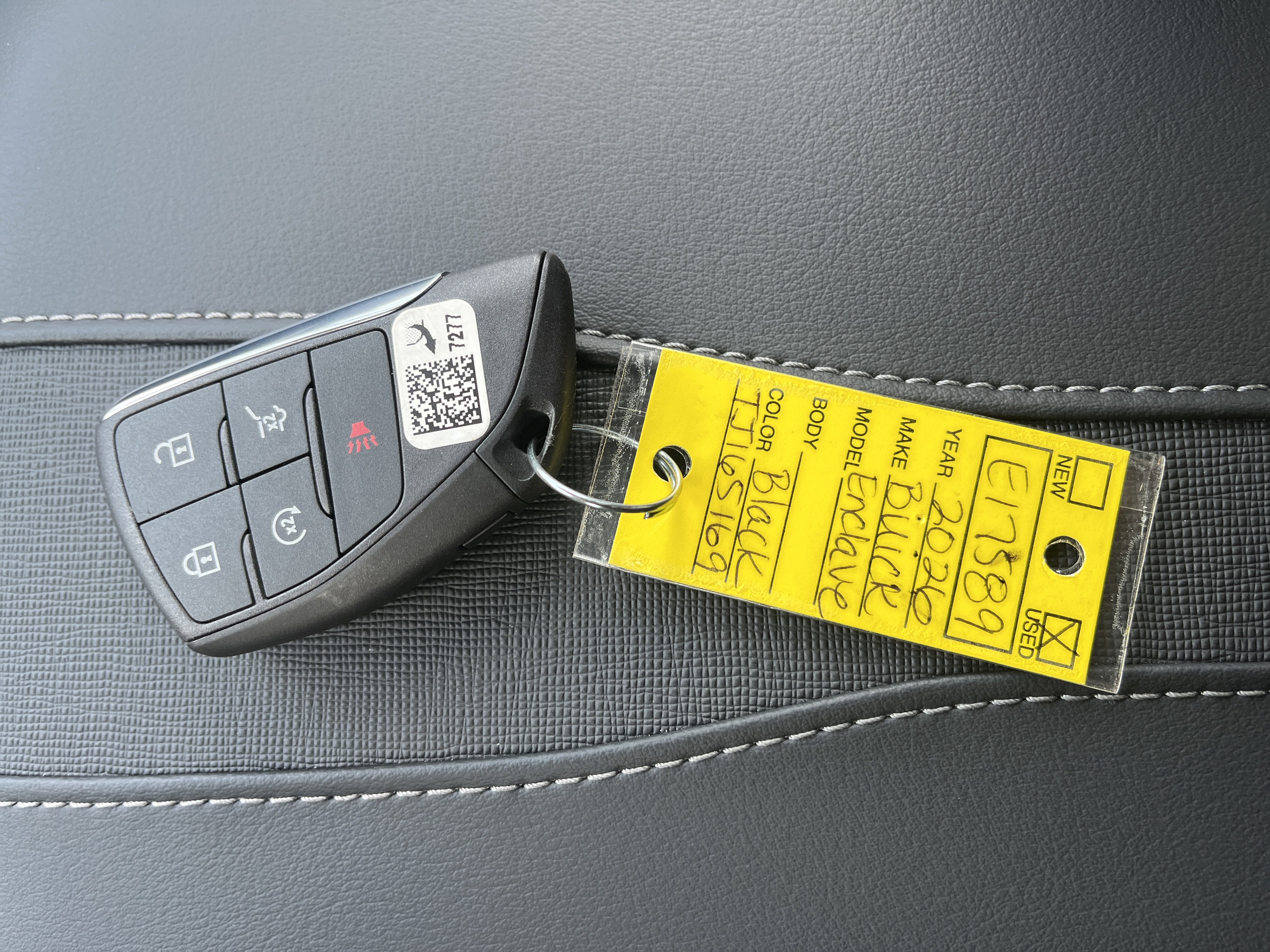 Used 2026 Buick Enclave Sport Touring w/ Super Cruise Package image 38