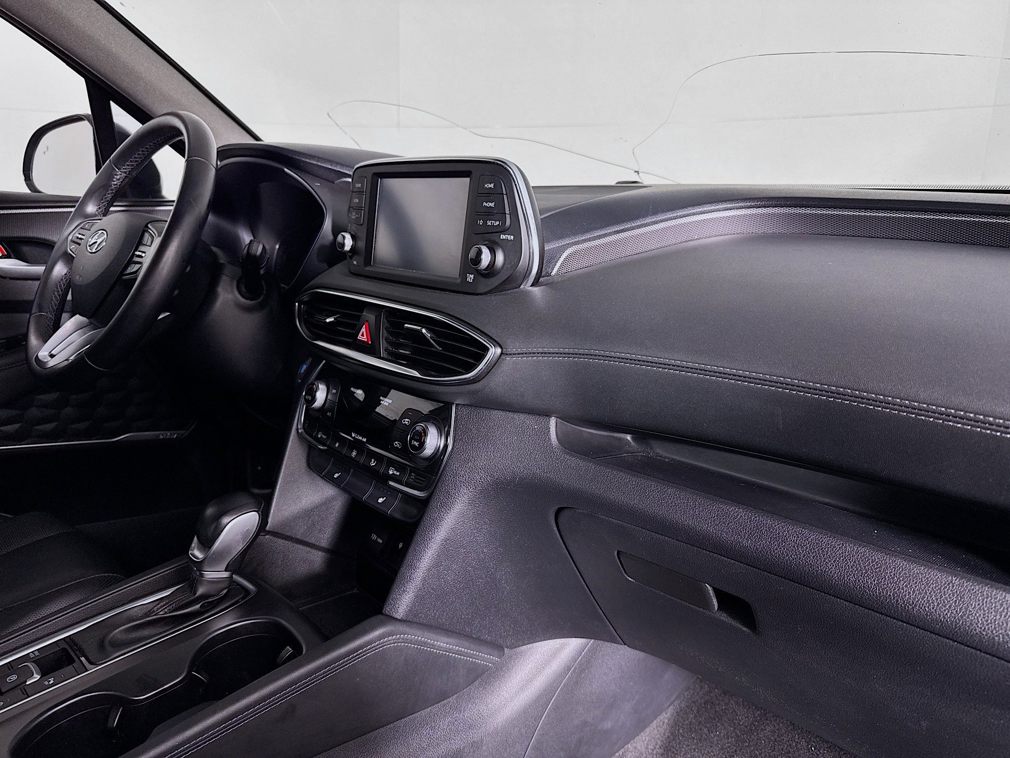 Used 2020 Hyundai Santa Fe SEL FWD image 29