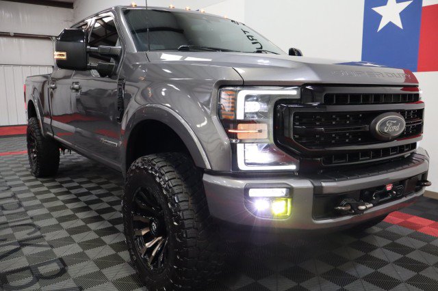Used 2022 Ford F250 Lariat w/ Tremor Off-Road Package AWD/4WD image 29