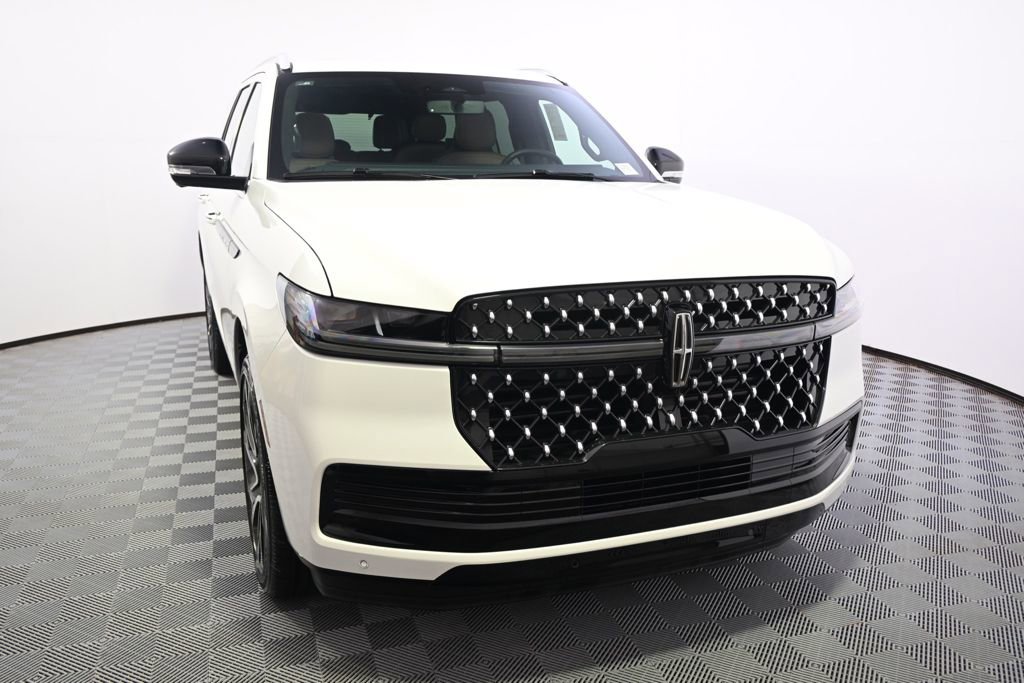 New 2026 Lincoln Navigator Black Label image 9