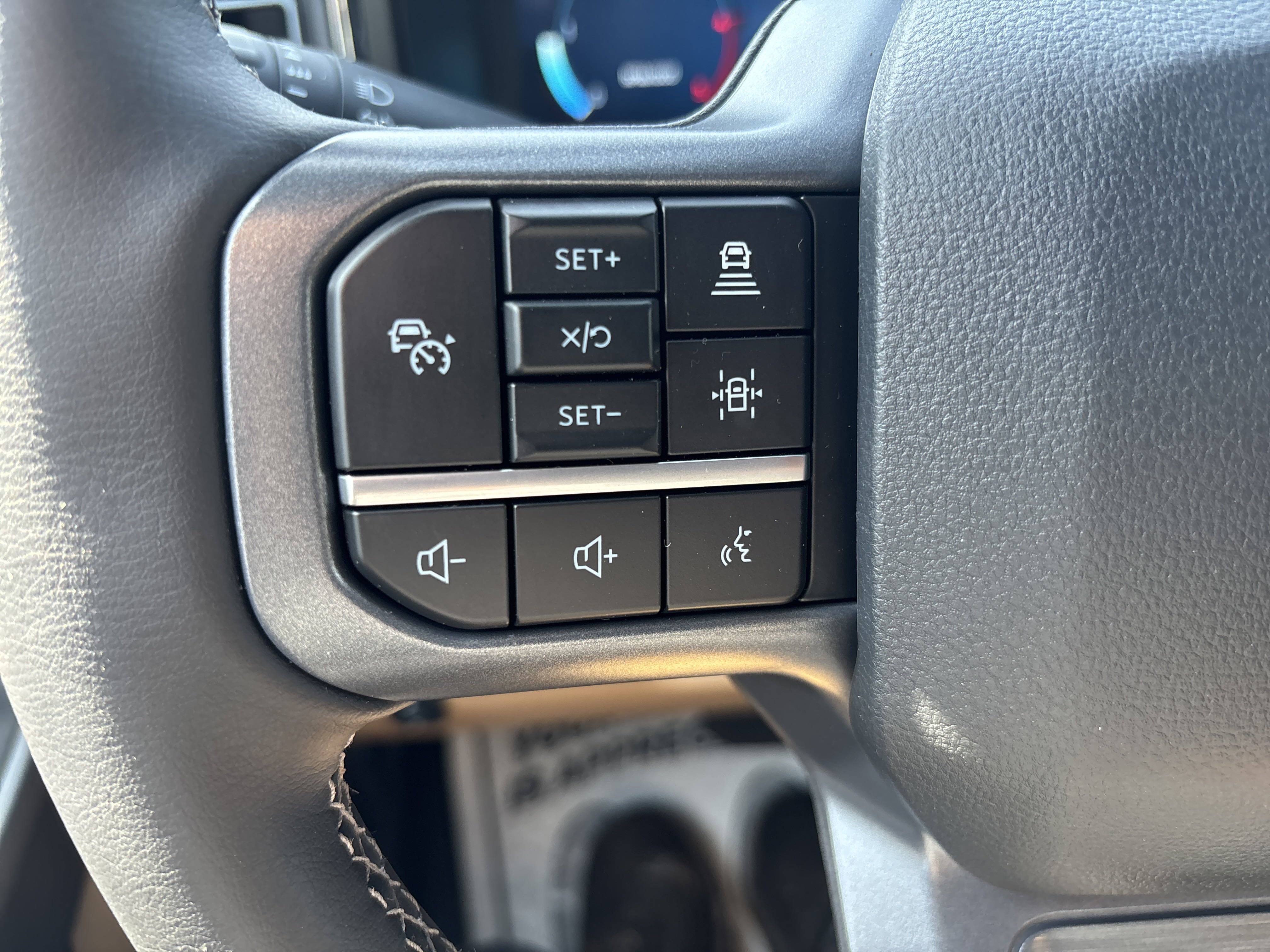 New 2025 Ford F250 Lariat w/ Lariat Ultimate Package image 18