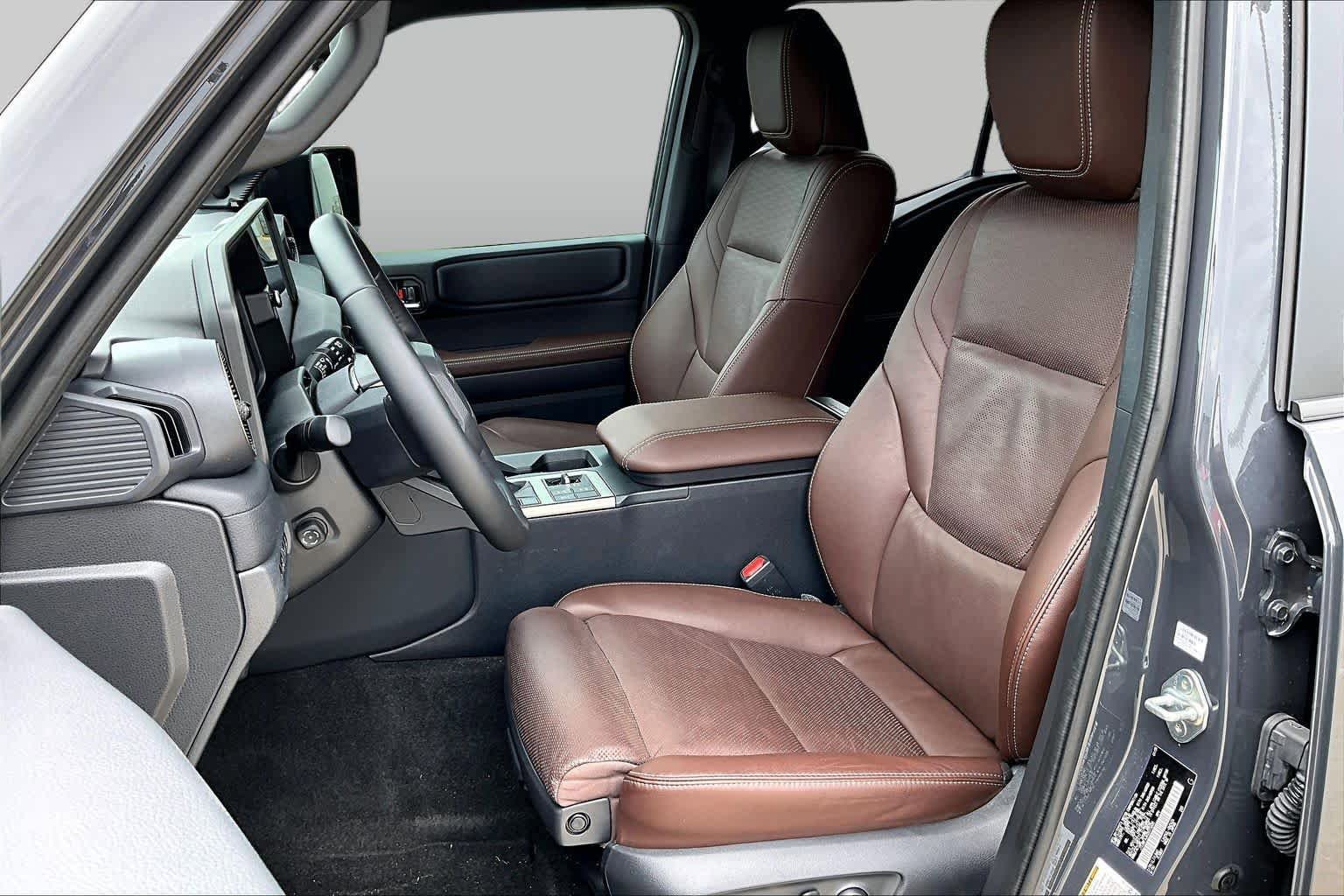 Used 2025 Toyota Land Cruiser w/ Premium Package AWD/4WD image 8