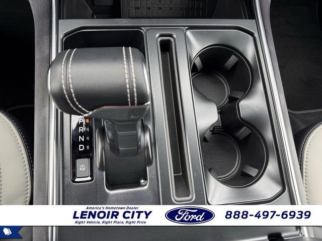 Used 2025 Ford F150 Lightning Platinum image 28