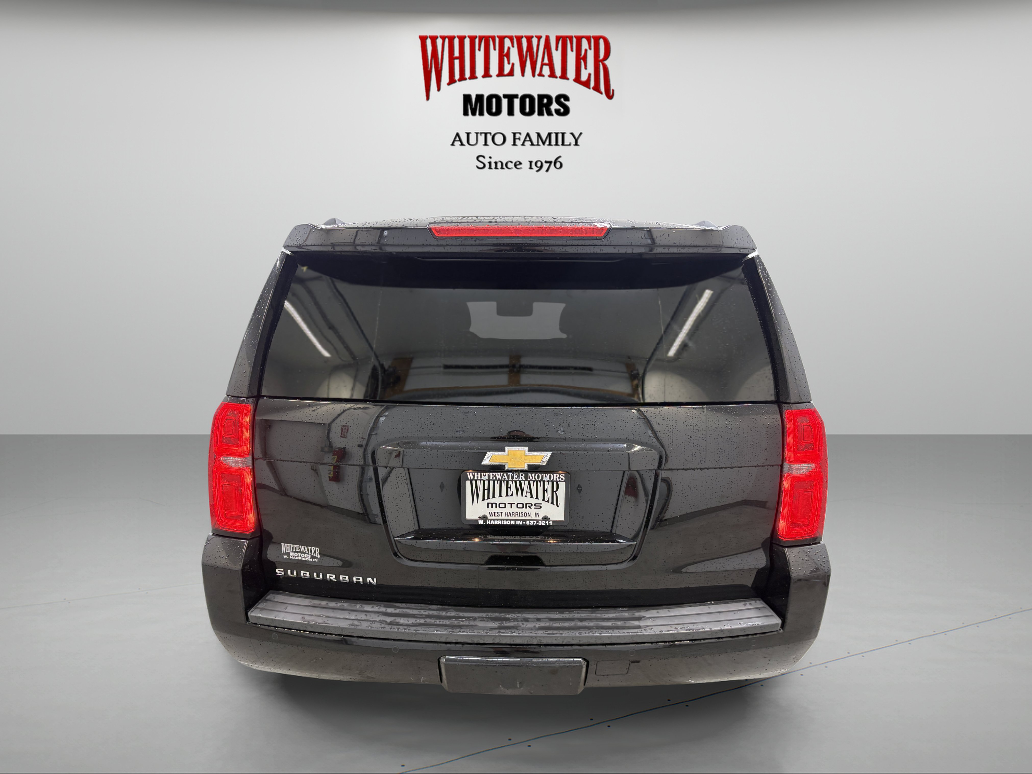 Used 2015 Chevrolet Suburban LT AWD/4WD image 3