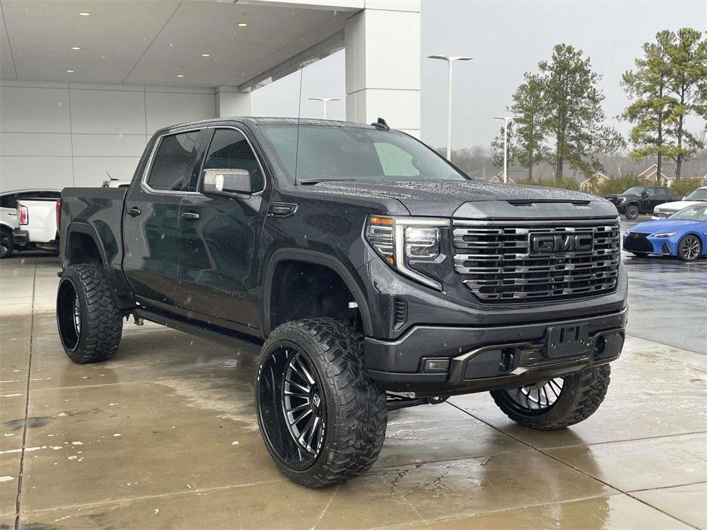 Used 2023 GMC Sierra 1500 Denali Ultimate image 4