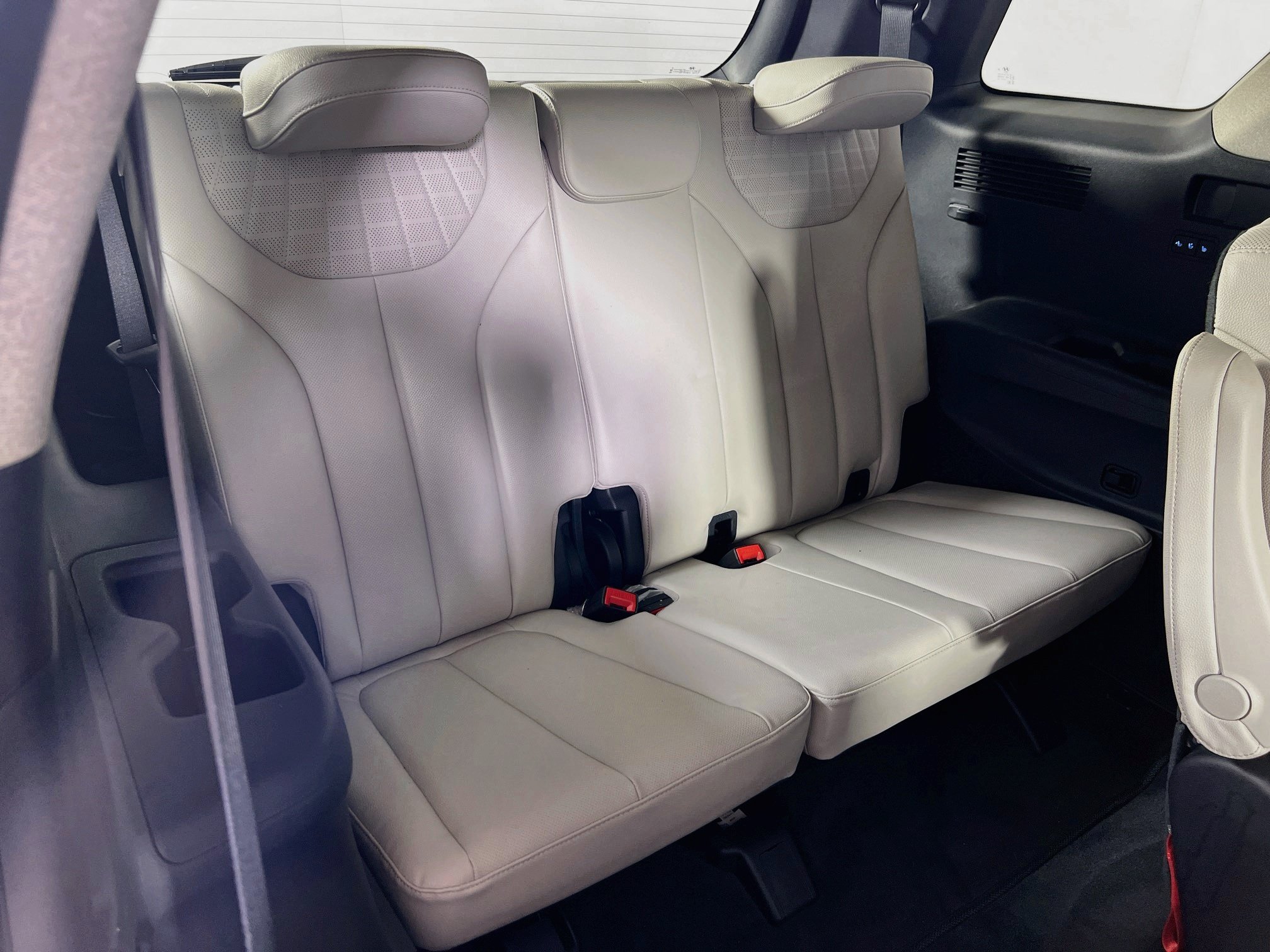 Used 2023 Hyundai Palisade Limited AWD/4WD image 28