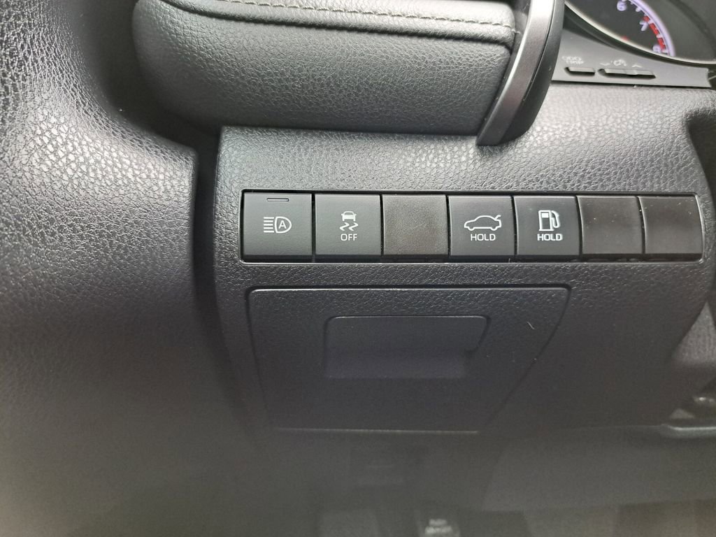 Used 2023 Toyota Camry SE image 15
