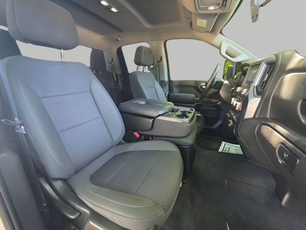 Used 2022 GMC Sierra 2500 SLE w/ SLE Value Package; AWD/4WD image 11
