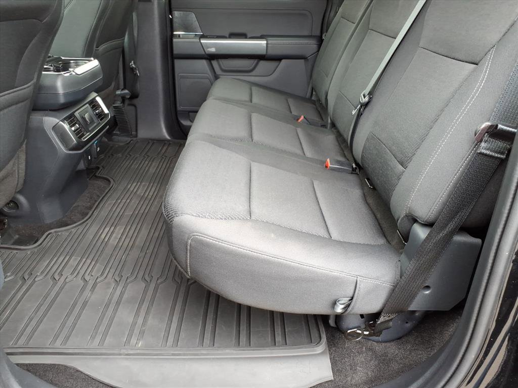 Certified 2022 Ford F150 XLT w/ Equipment Group 302A High image 13