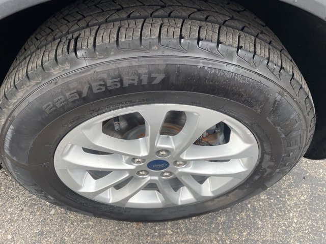 Used 2022 Ford Escape SE w/ Convenience Package image 17