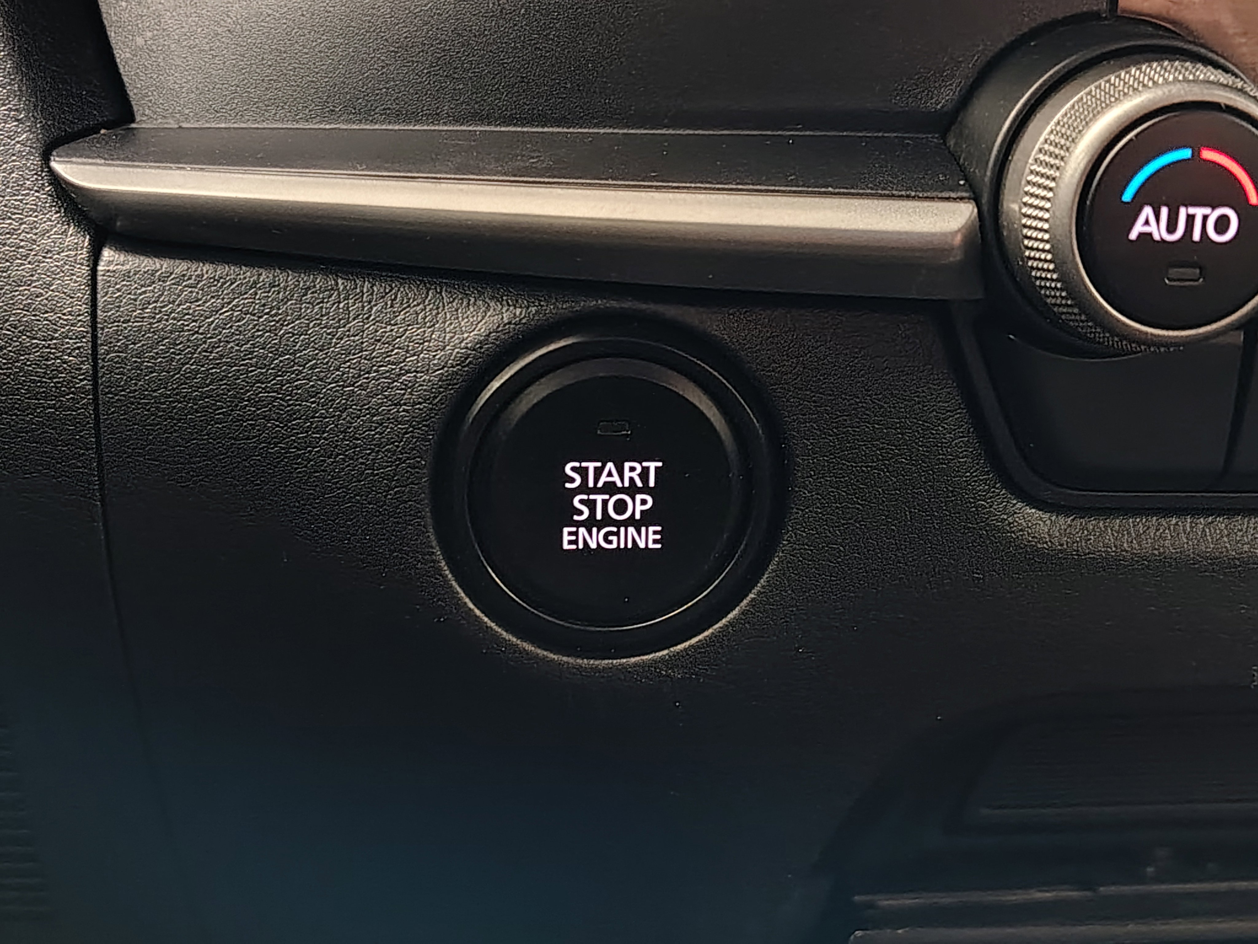 Used 2020 MAZDA CX-30 FWD w/ Select Package image 41